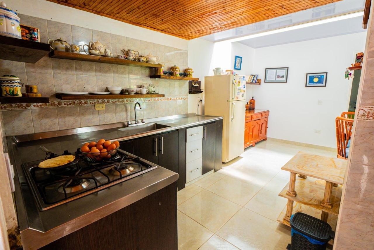 Casa Campesina Hostel Armenia  Exterior photo